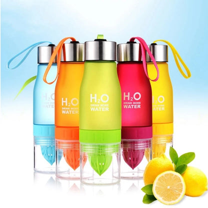 H²O Fruit Infuser Water Bottle in vibrant colors for flavorful hydration and active lifestyle.